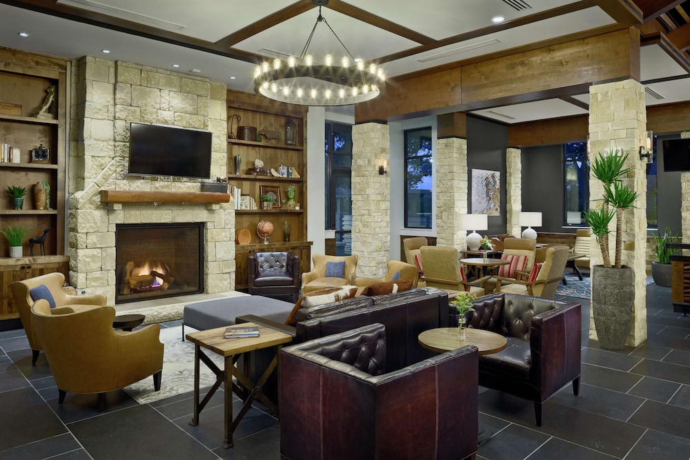 The Bevy Hotel Boerne a DoubleTree by Hilton - photo 3