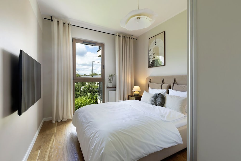 Elite Apartments Brzeźno Premium — 4-Star Luxury Hotel in Gdansk, Poland