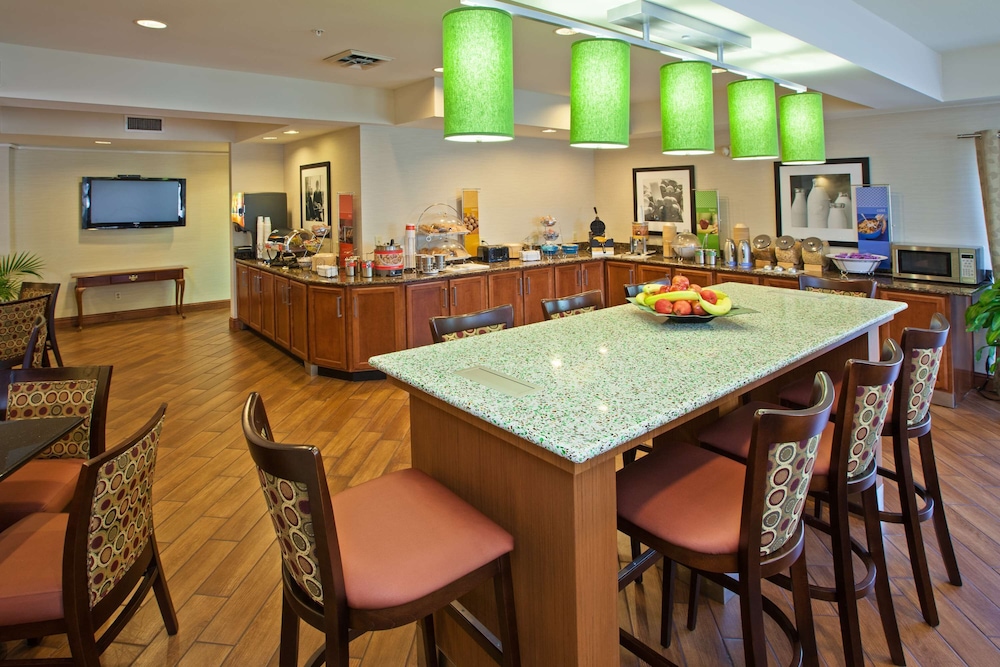 Hampton Inn Chattanooga Hixson - photo 22