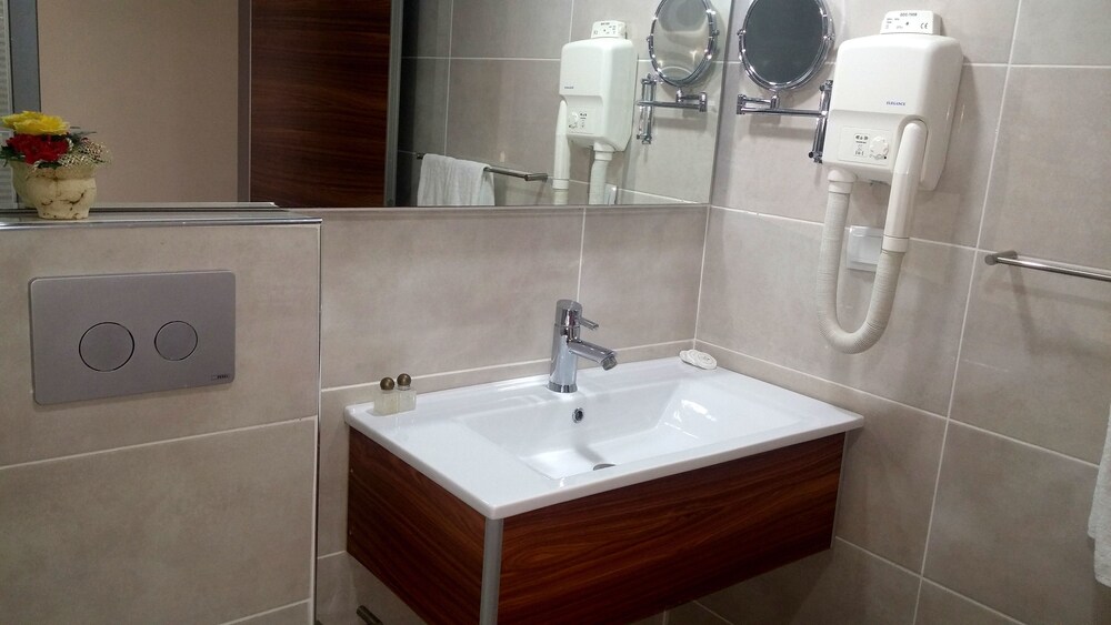 Grand Hotel Terme — Kirsehir — photo 2