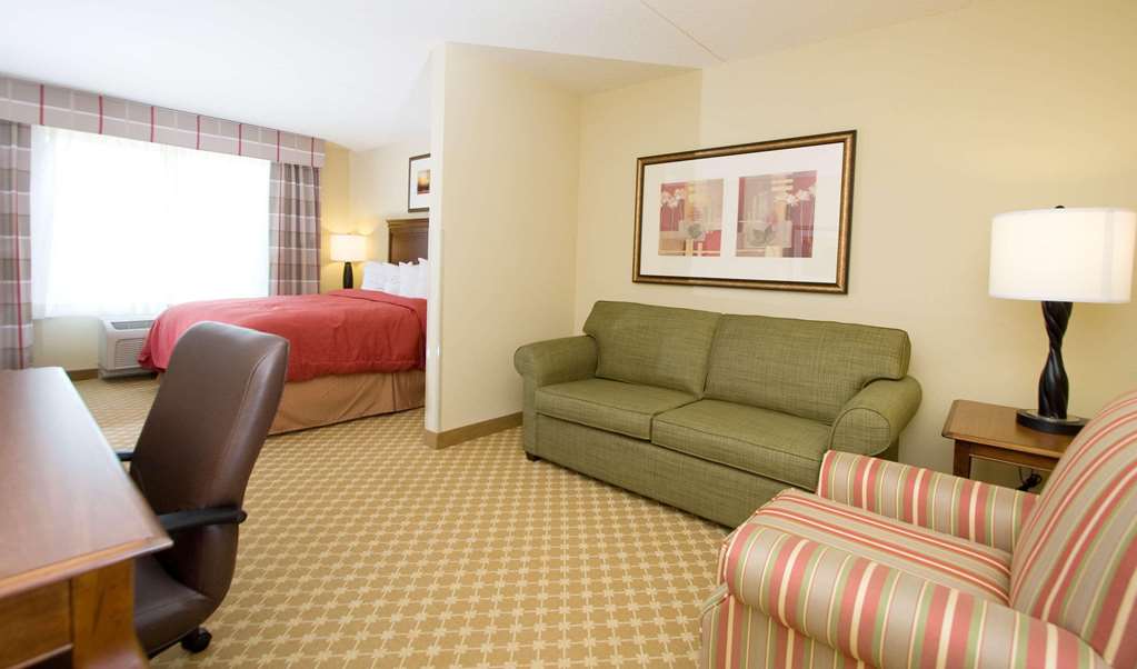 Country Inn & Suites by Radisson Fredericksburg VA - photo 8