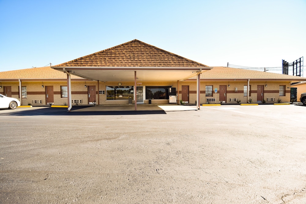 Economy Inn Beebe