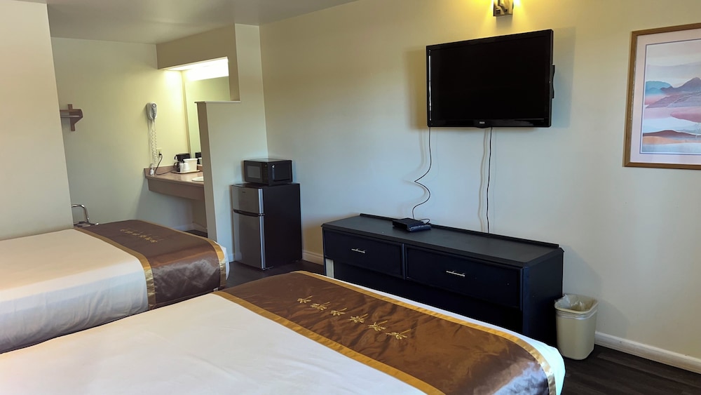 Black Canyon Motel - photo 8
