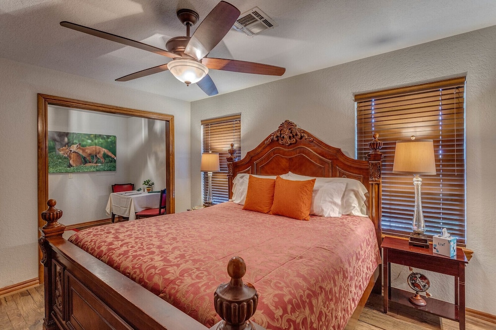 The Whispering Pines Inn Bed & Breakfast - photo 11