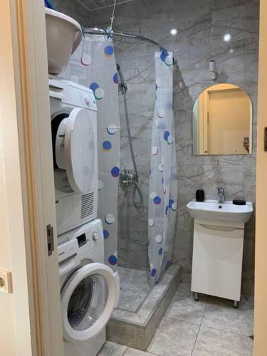 The Comfortable and Beautiful Apt in Tbilisi