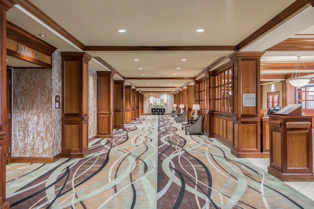 Crowne Plaza Knoxville Downtown University by IHG - photo 47