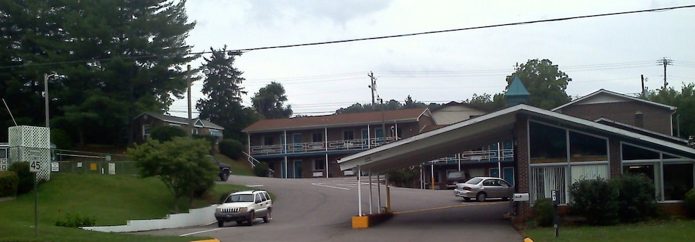 Sapphire Inn - photo 20