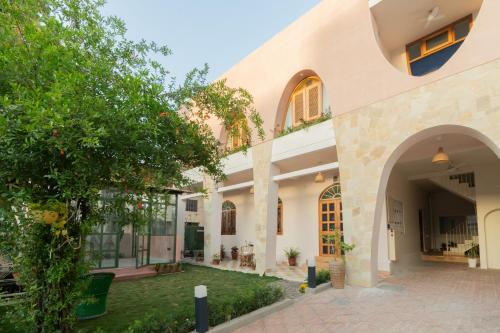 Rajan House — 4-Star Luxury Hotel in Jaipur, India