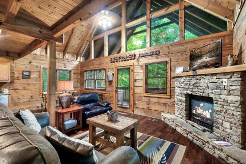 Distilled Memories - carbon neutral hotel in Sevierville