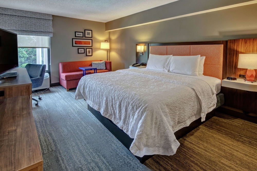 Hampton Inn Elizabeth City - photo 13