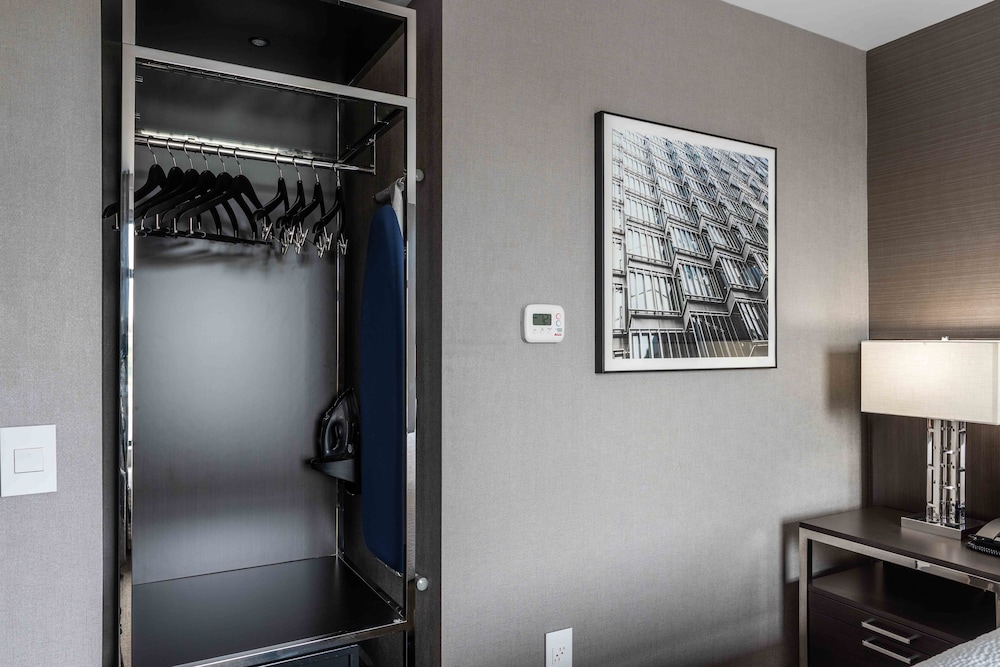 Residence Inn by Marriott Weehawken - photo 32