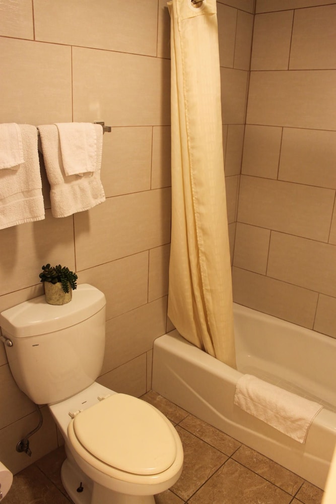 Royla Motel - photo 16