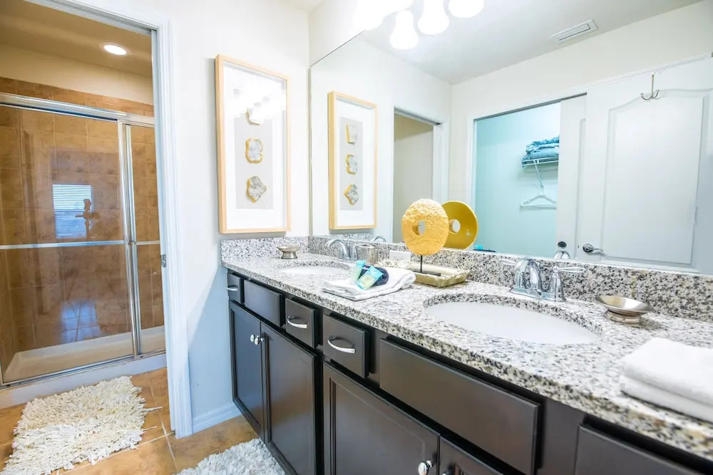 Flash 20 Off Amazing New TownHome with Pvt Pool and Access to Clubhouse Close to Disney - photo 16