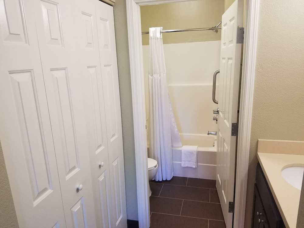 Staybridge Suites Cincinnati North by IHG - photo 53