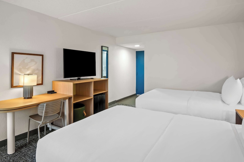 Spark by Hilton Stevensville - photo 19