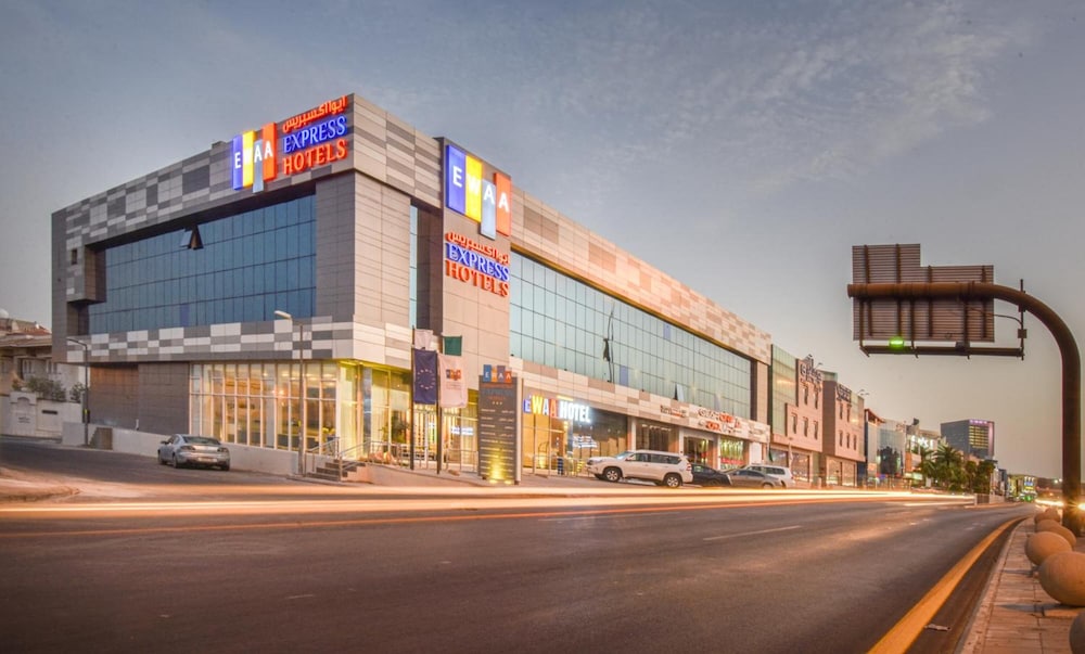 Ewaa Express Hotel Khorais - carbon neutral hotel in Riyadh