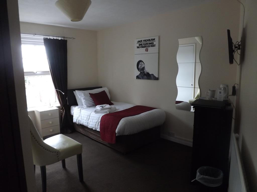 Great Eastern Hotel — Brandon