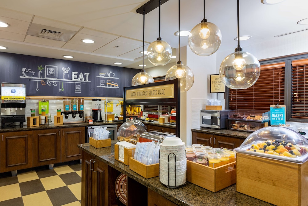 Hampton Inn Winston Salem Hanes Mall - photo 39