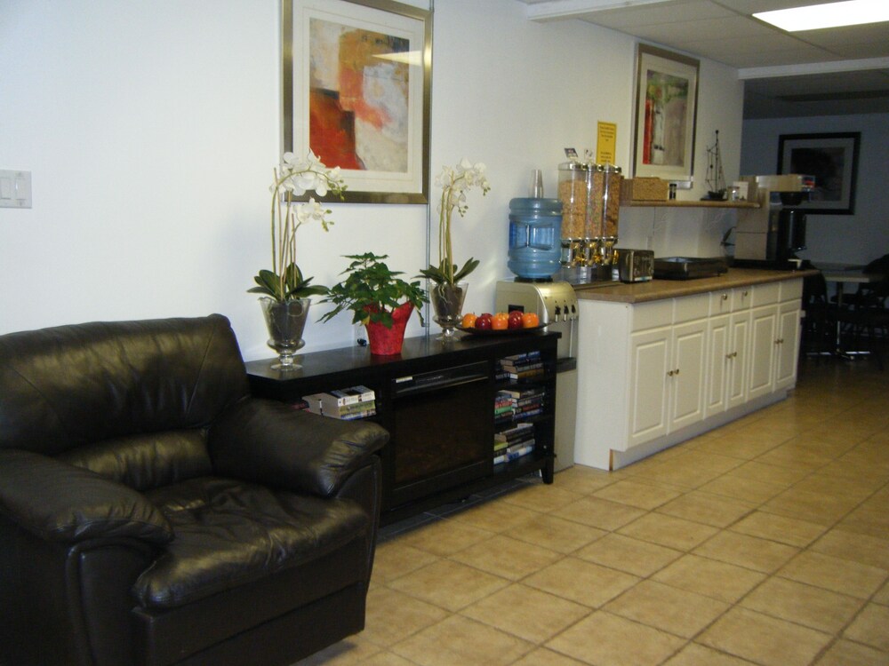 Countryside Inn Motel — Virden — photo 3