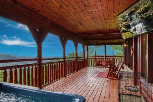 Eagles View Free Attraction Tickets Breathtaking Mountain Views Hot Tub WIFI - photo 49
