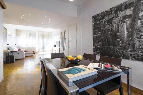FieraMilano 3BR Apartment — 4-Star Luxury Hotel in Milan, Italy