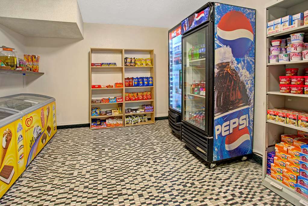Super 8 by Wyndham Wheat Ridge Denver West - photo 13