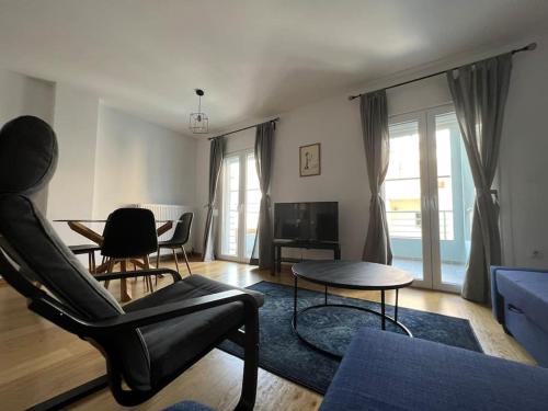 Iris Luxury Apartment — 4-Star Luxury Hotel in Ioannina, Greece