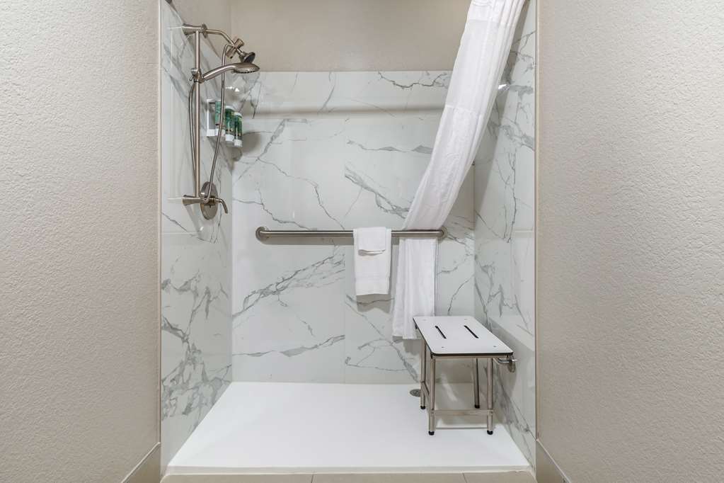 Best Western Park City Wichita North - photo 33