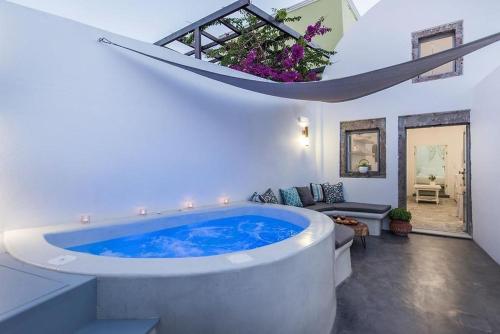 Angels Villa Santorini — 4-Star Luxury Hotel in Megalochori, Greece