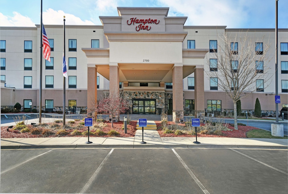 Hampton Inn Beloit - photo 47