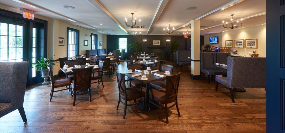 The Groton Inn - photo 39