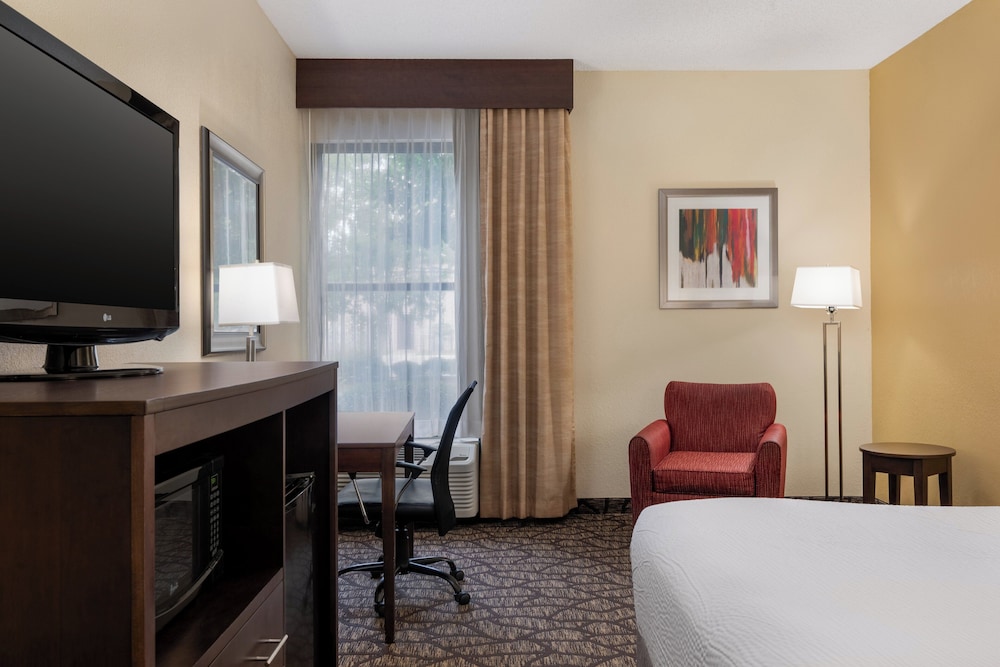 Holiday Inn Express Tallahassee I 10 E by IHG - photo 8