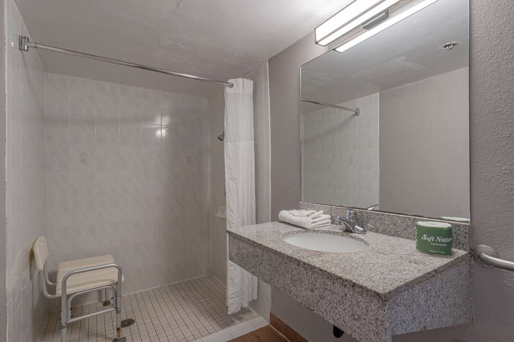 Motel 6 Chandler - photo 20