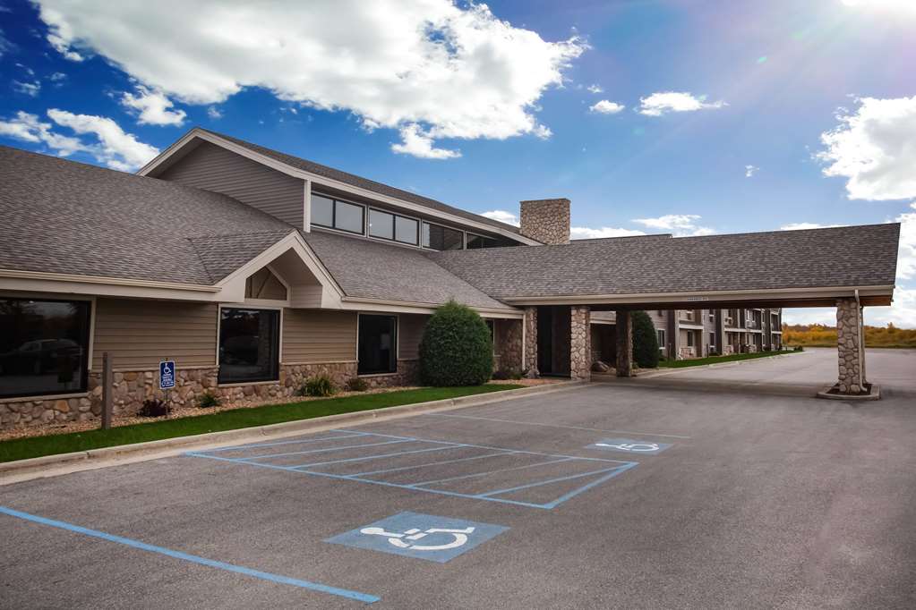 AmericInn by Wyndham Baudette - photo 4