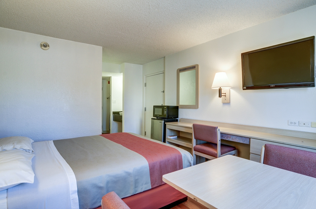 Motel 6 Greenwood Village CO Denver South Tech Center - photo 14
