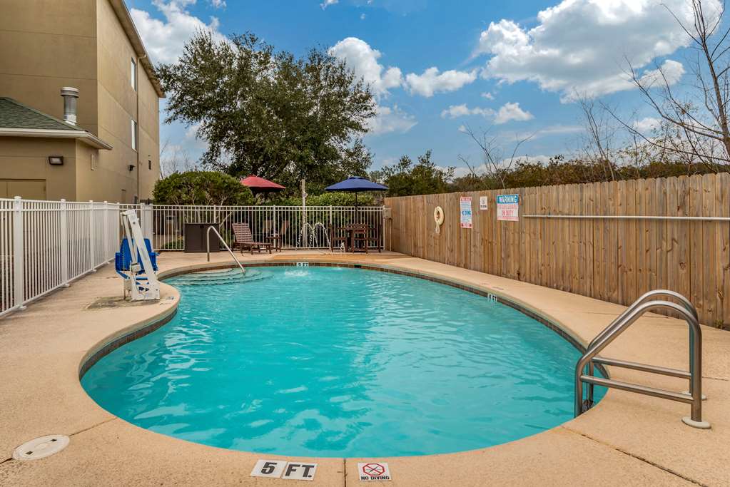 Comfort Suites Niceville Near Elgin Air Force Base - photo 34