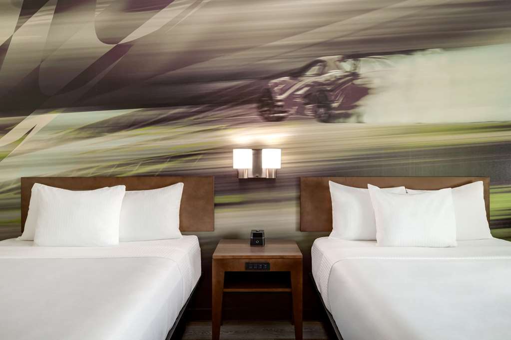 La Quinta Inn & Suites by Wyndham Braselton - photo 42