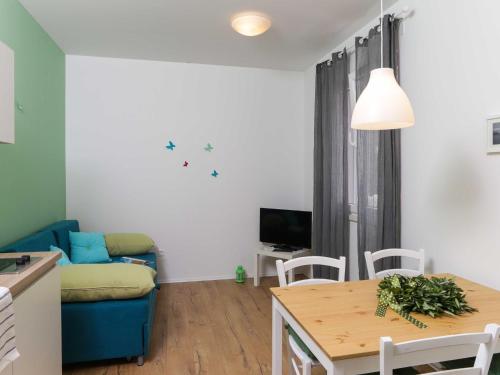 Apartments Villa Karmen One Bedroom Apartment with Terrace Olive