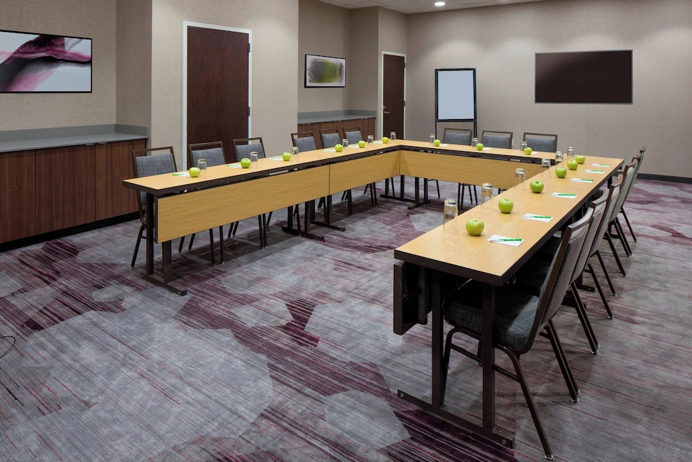 Courtyard by Marriott New Orleans Near the French Quarter - photo 28