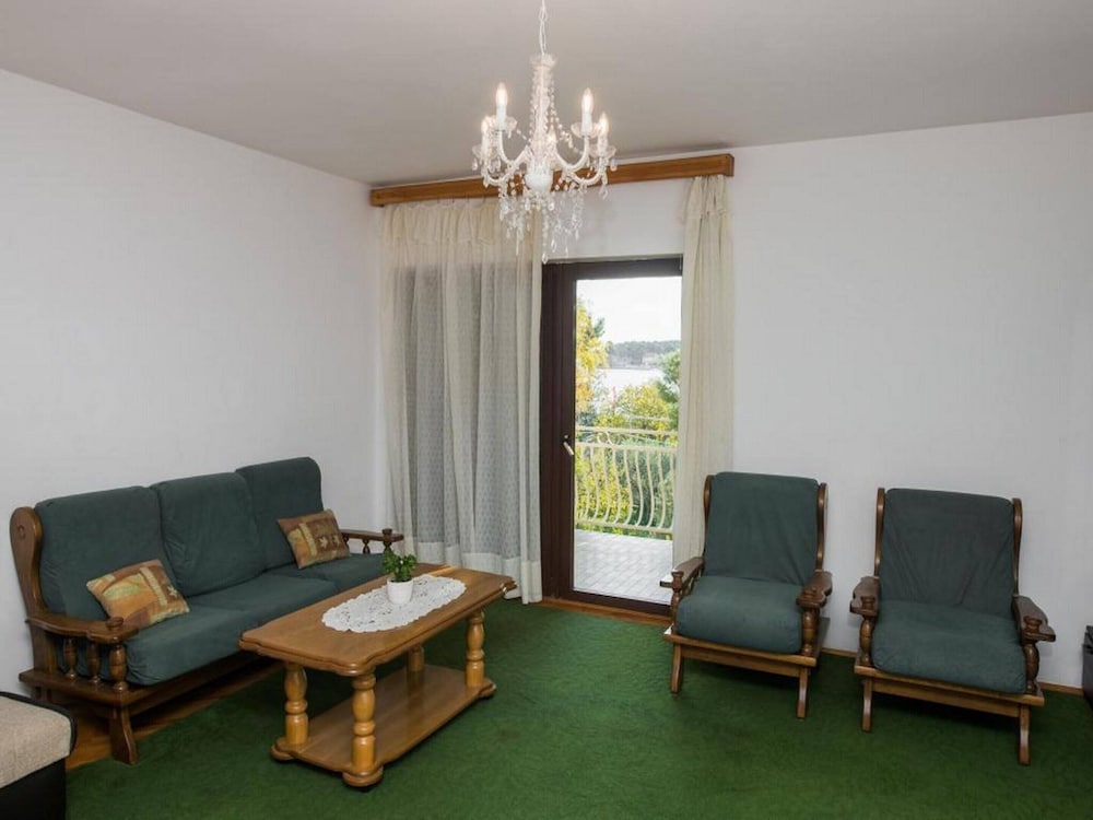 Apartment in ibenik by Sandy Beaches — 4-Star Luxury Hotel in Brodarica, Croatia