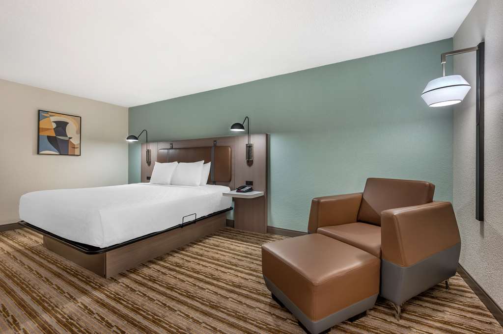 Best Western Plus Richmond Indiana I 70 - photo 21