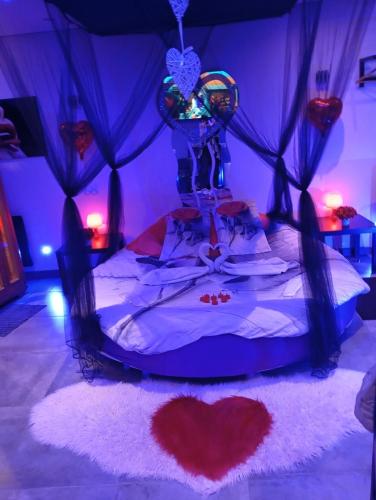 SPA Privatif Dydy's Love Saint Amand Les Eaux — hotel in Lecelles