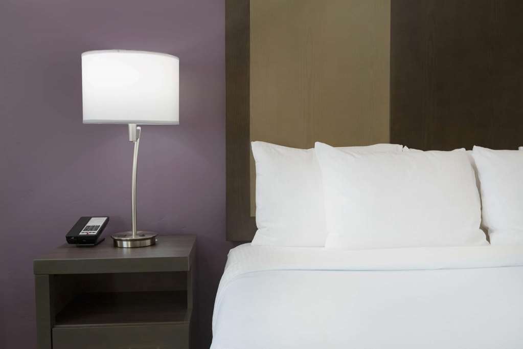 La Quinta Inn & Suites by Wyndham Kanab - photo 38