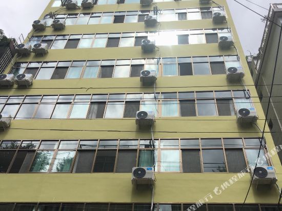 Longnan Jinjuyuan Business Hotel in Longnan, People's Republic of China