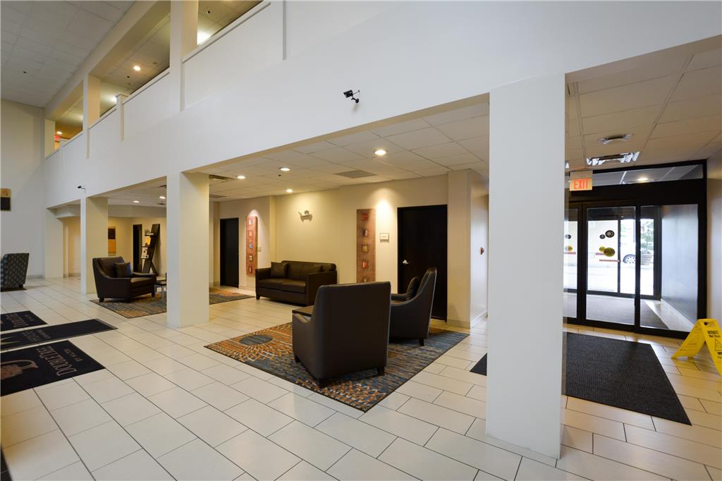 Wyndham Columbus - photo 10