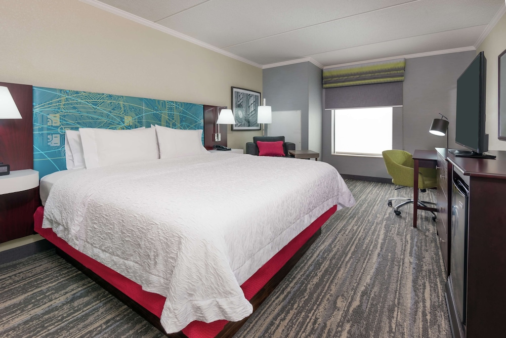 Hampton Inn South Plainfield Piscataway - photo 10