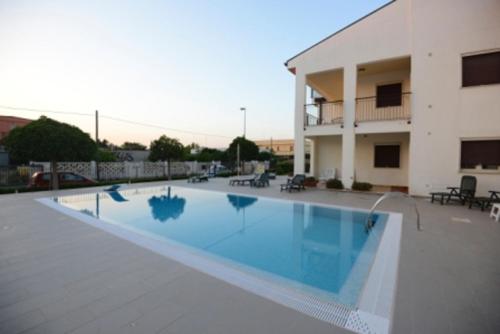 Lina apartments — 4-Star Luxury Hotel in Marina Di Ginosa, Italy