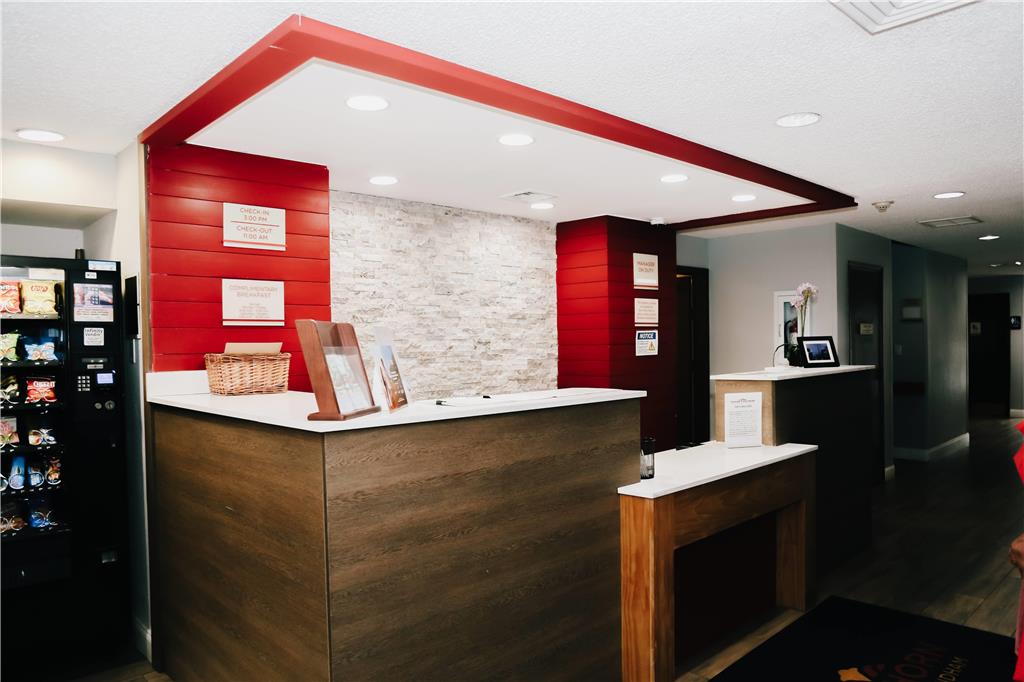 Hawthorn Suites by Wyndham Tinton Falls - photo 5