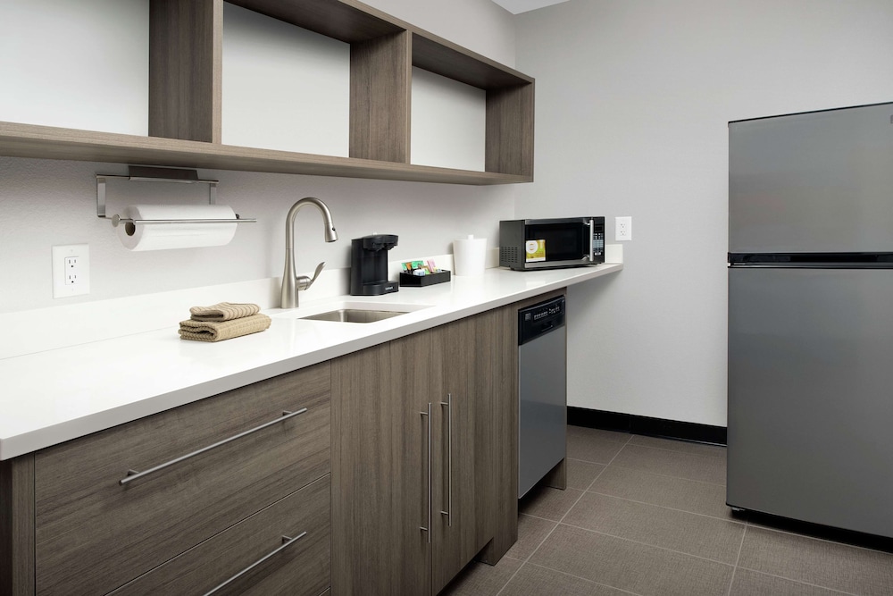 Home2 Suites by Hilton Atlanta Midtown - photo 16