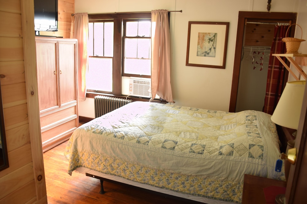 The Baseball Hotel - photo 63